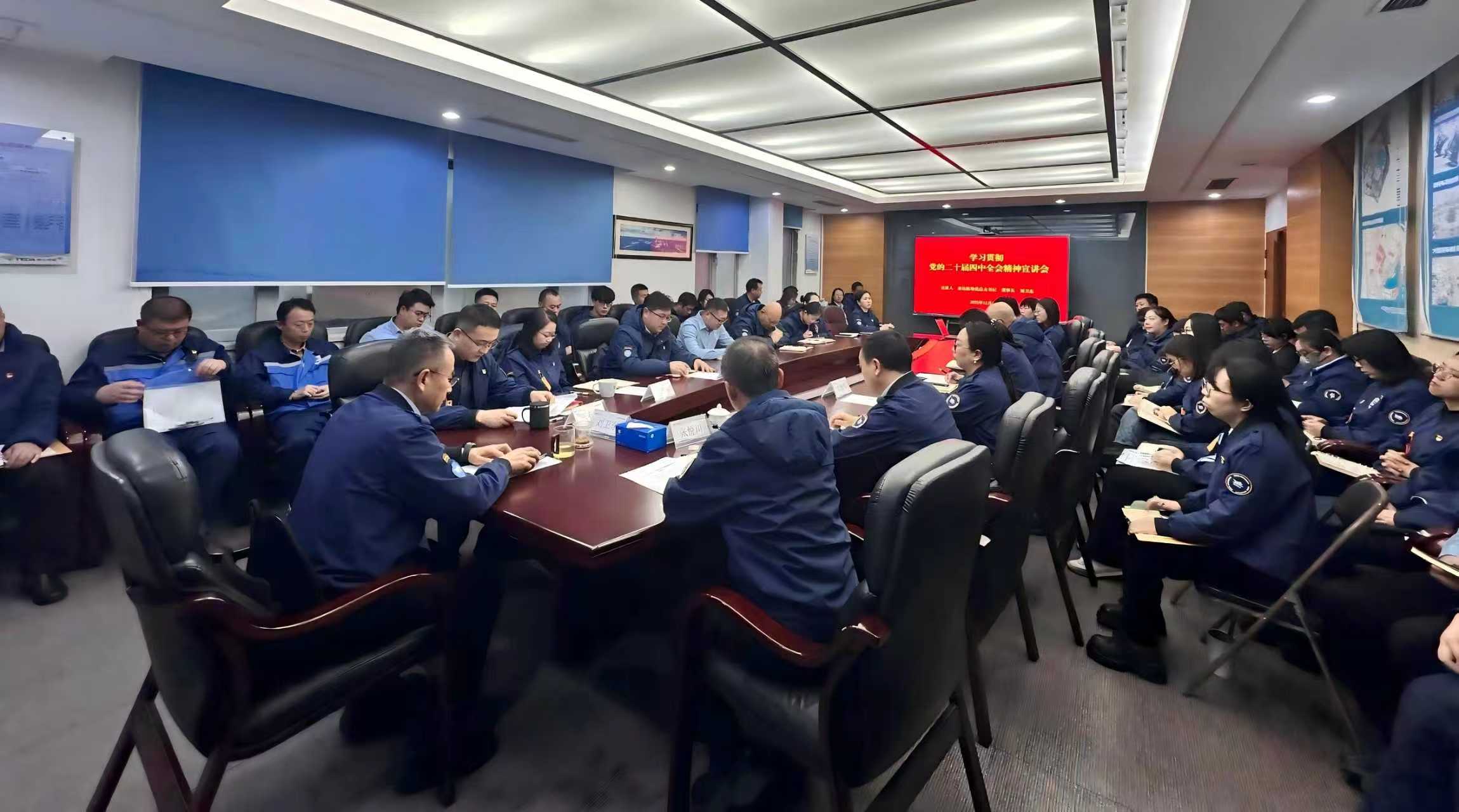 7039780ca857679b6acde2eafe544569.jpg 0ce2276dce9019603fc31043b44bb4c4.jpg